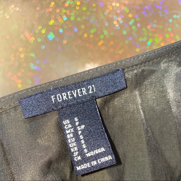 ARMY GREEN ROMPER - Picture 4 of 4